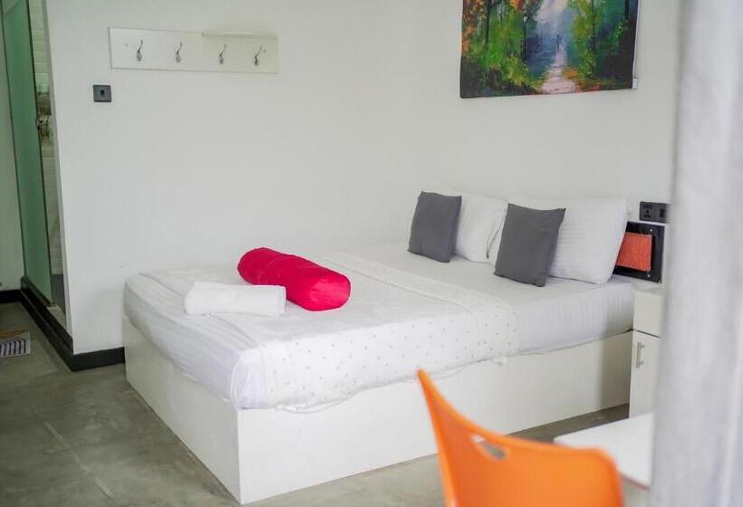 스탠다드 트리플 룸, Avora Mount