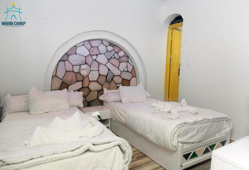 اتاق استاندارد, Habib Camp