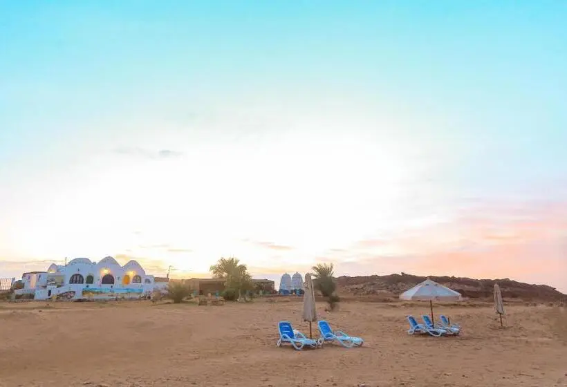 اتاق استاندارد سه نفره, Habib Camp