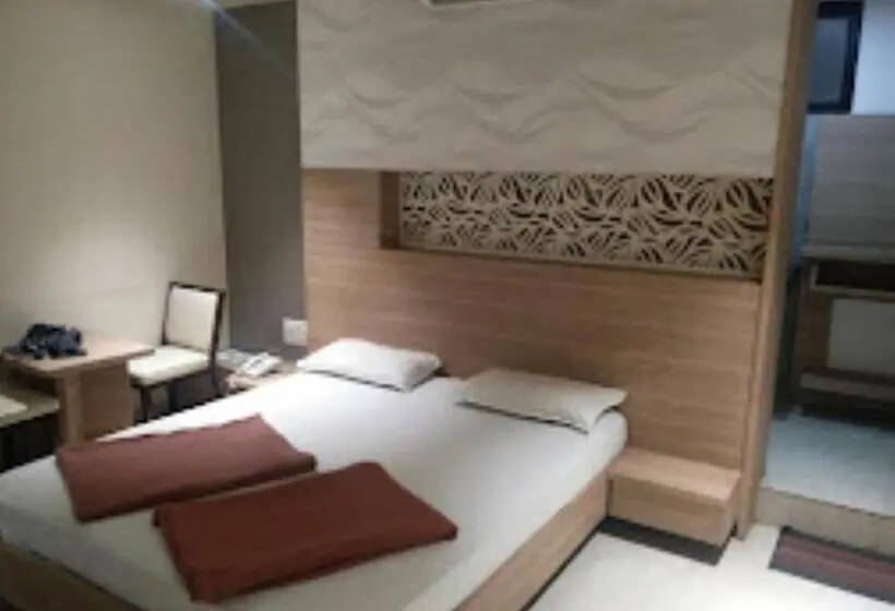 デラックスルーム, Sagar Executive Beed