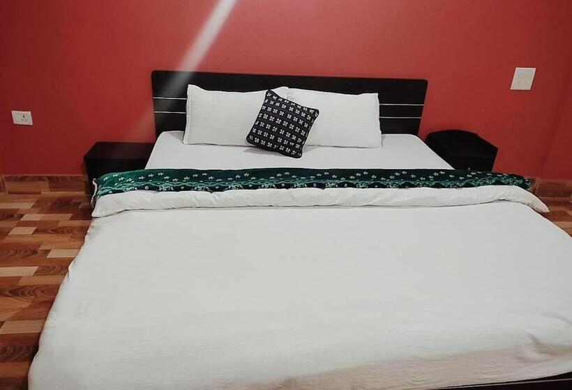 スタンダードルーム, Shungatser Inn