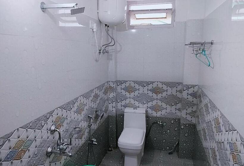 スタンダードルーム, Shungatser Inn