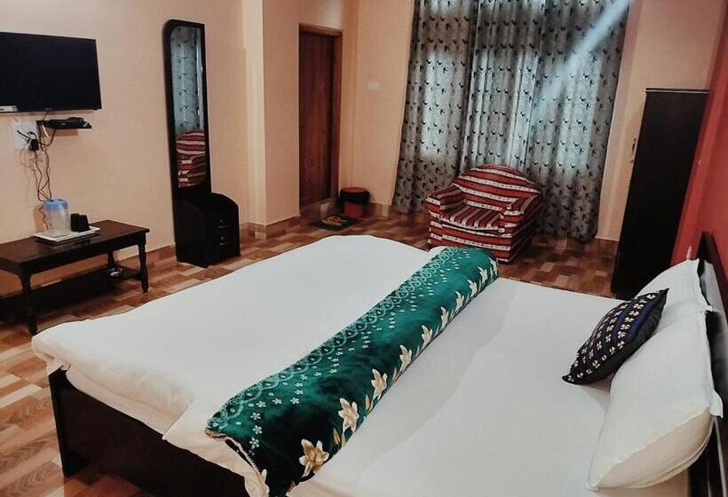 スタンダードルーム, Shungatser Inn