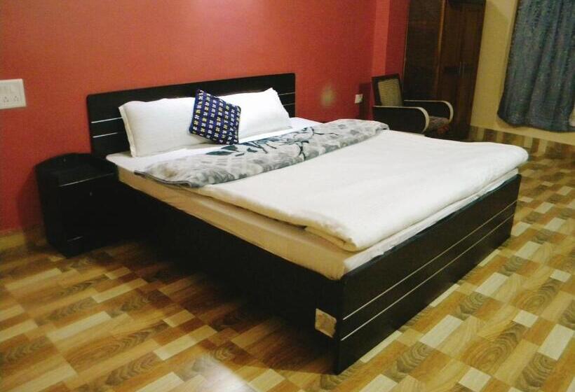 スタンダードルーム, Shungatser Inn