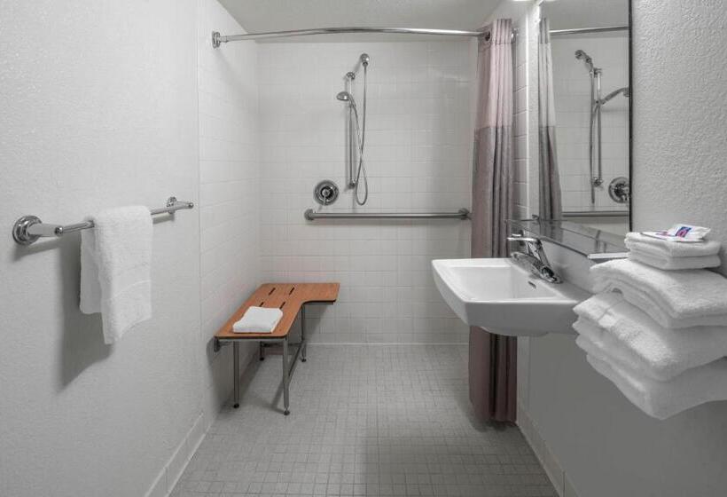 장애인을 위한 스탠다드 룸, Studio 6 Suites Carpinteria, Ca Santa Barbara South