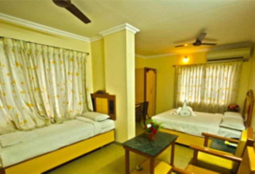 スタンダードルーム, Vinayak And Thendral Bar, Coimbatore