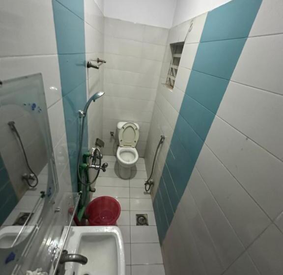 استودیوی لوکس, Islamabad Guest House