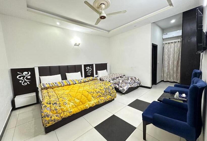 سوییت خانوادگی, Islamabad Guest House