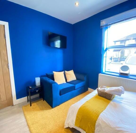 スタンダードルーム, En Suite Near Stratford In A Guesthouse