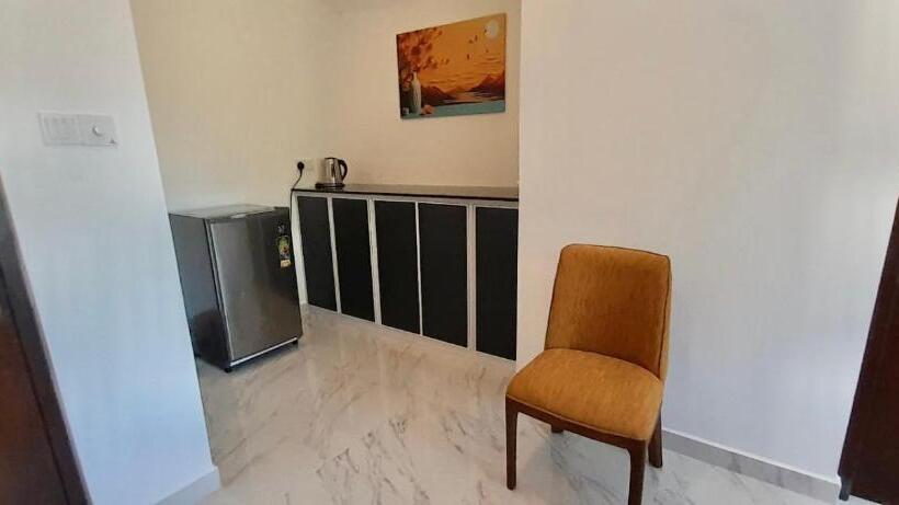 Family Suite, Ivory Laze