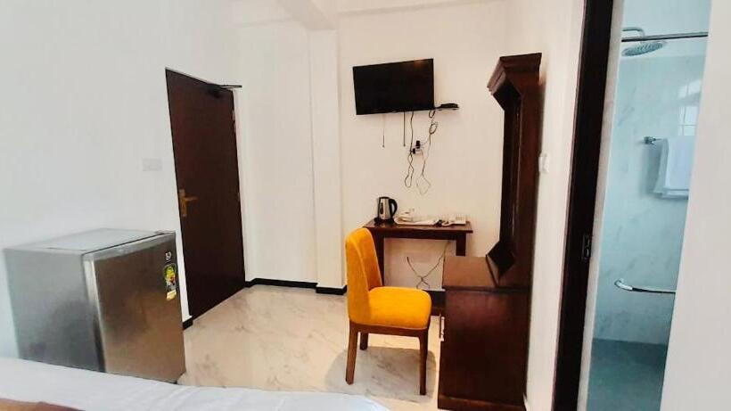 Номер Стандарт, Ivory Laze