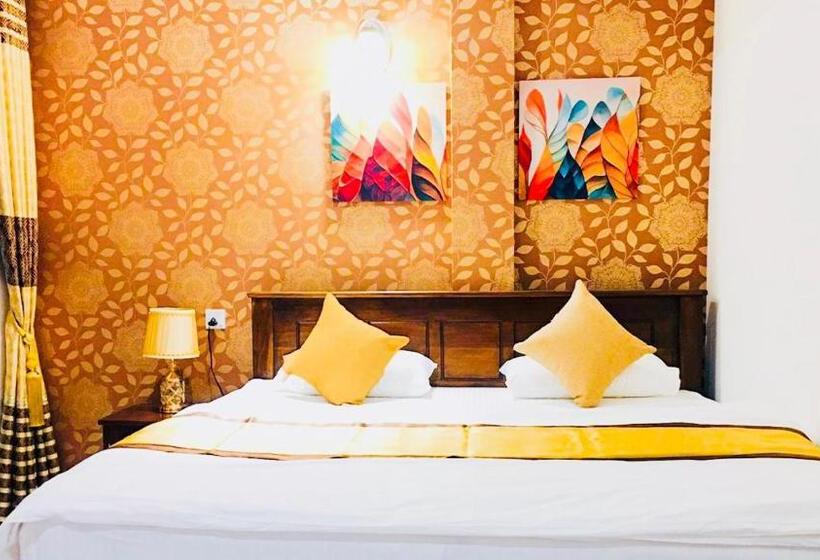 Номер Стандарт, Ivory Laze