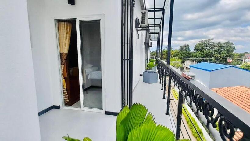 Номер Deluxe, Ivory Laze