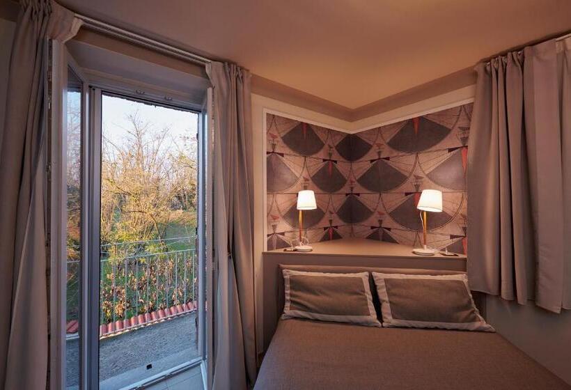 اتاق لوکس, La Villa