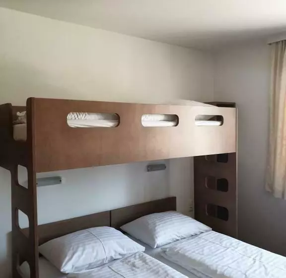 スタンダードトリプルルーム, Fairsleep Motel Hainburg