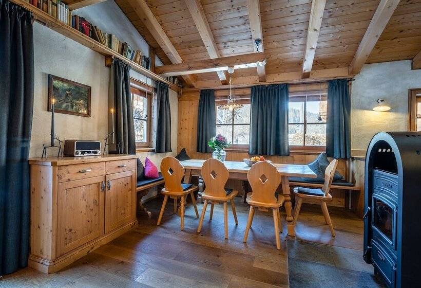 شاليه غرفة نوم واحدة, Almdorf Almlust