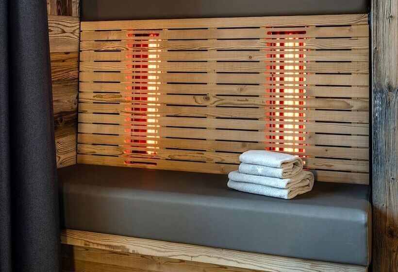 غرفة قياسية, Almdorf Almlust