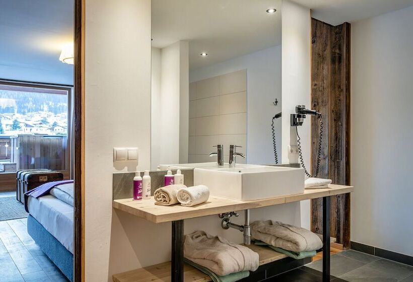 غرفة قياسية, Almdorf Almlust