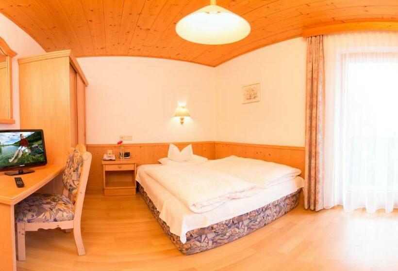 バルコニー付きシングルスタンダードルーム, Christoph