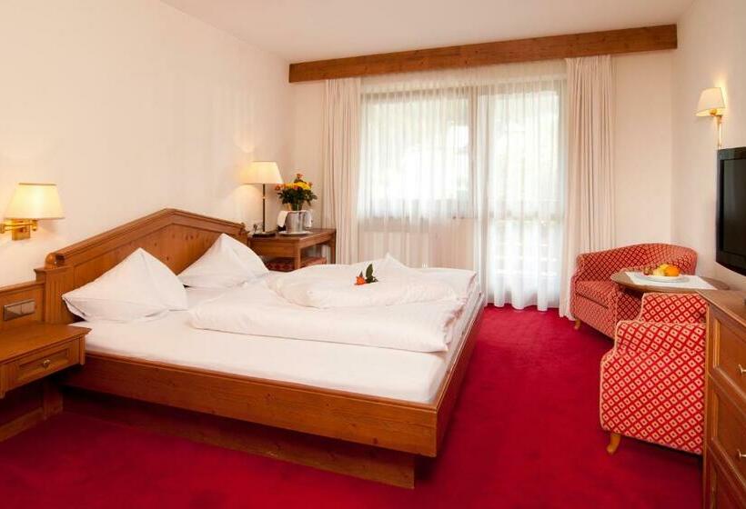 コンフォートルーム, Dachstein