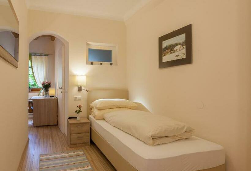 스탠다드 싱글 룸, Pass Lueg