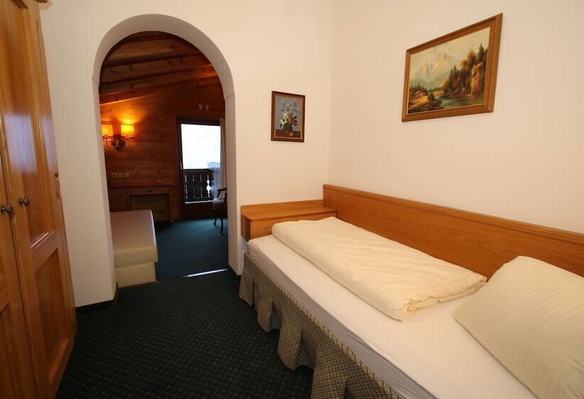 스탠다드 싱글 룸, Pass Lueg