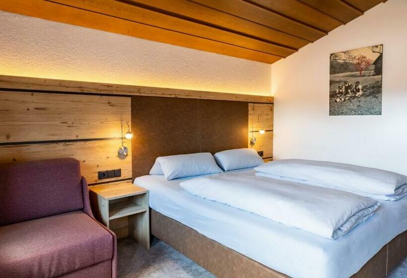 منزل غرفة نوم واحدة, Kinderhotel Lärchenhof