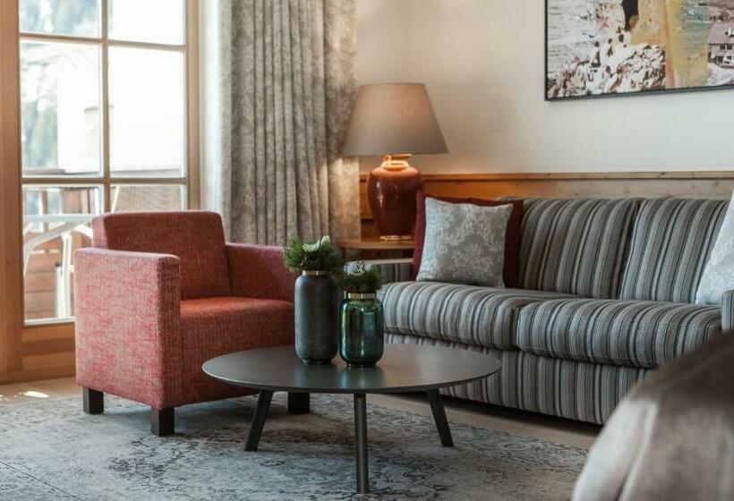 سوییت جونیور, Schlosshotel Fiss