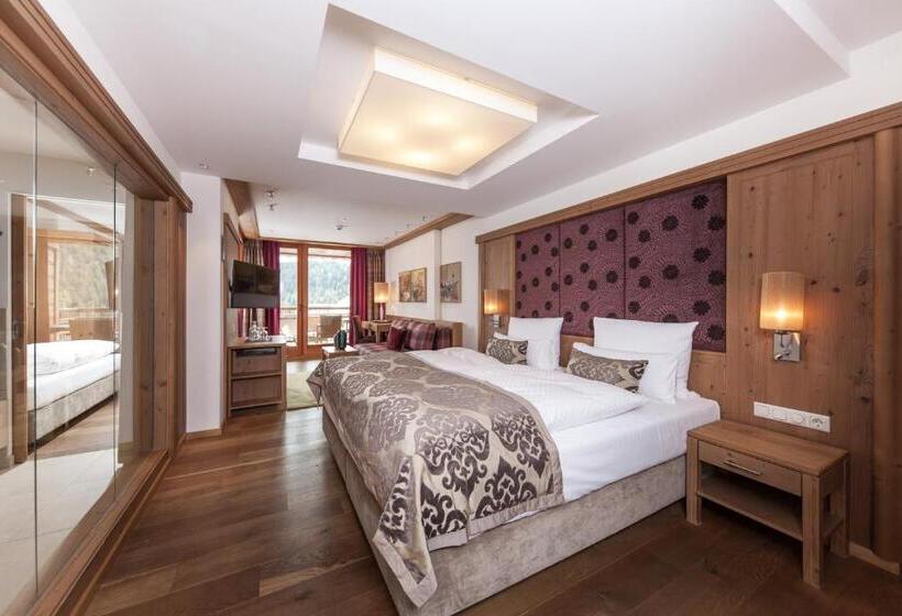 سوییت خانوادگی, Schlosshotel Fiss