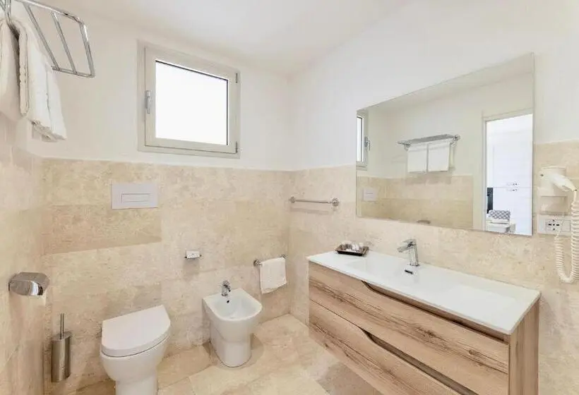 آپارتمان 2 خوابه, Apartments With Air Conditioning In Orosei