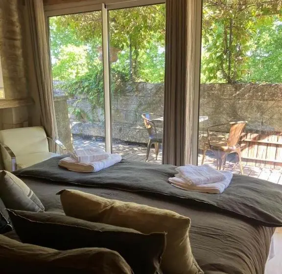 テラス付きスタンダードルーム, Manoir Des Sources