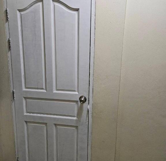 经济房, Hommie By De A Ga