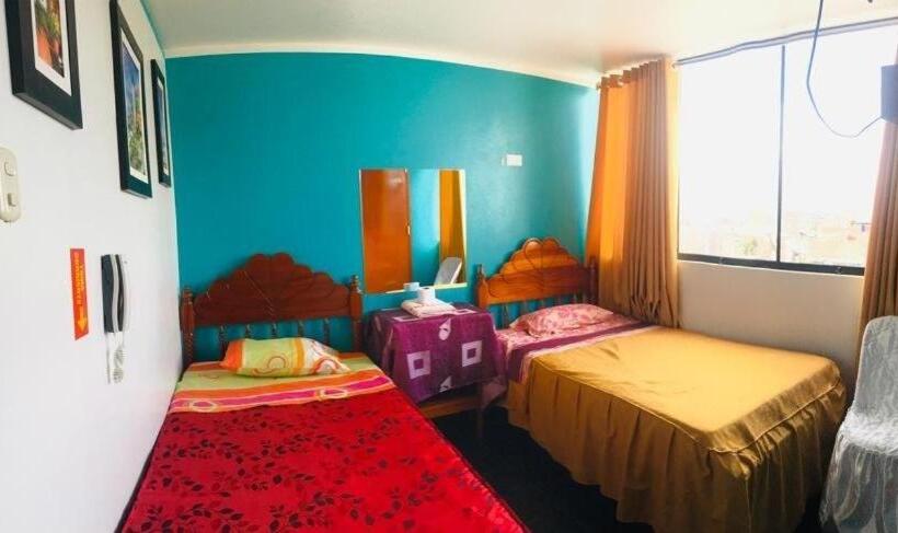 غرفة قياسية, Esmeralda