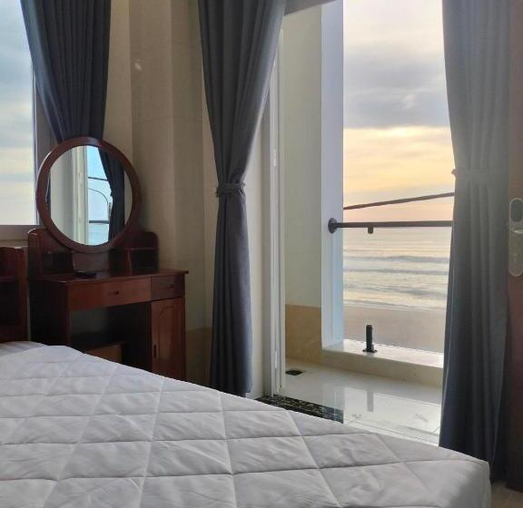 اتاق لوکس با چشمانداز دریا, Khách Sạn A68