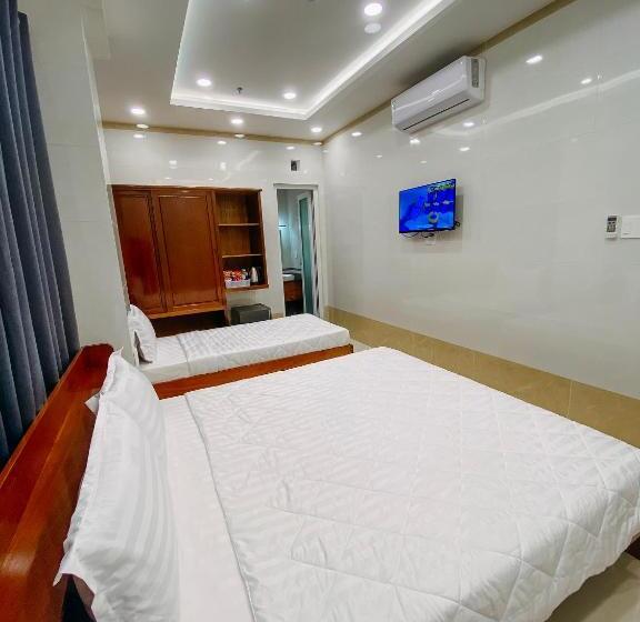 اتاق استاندارد با چشمانداز دریا, Khách Sạn A68