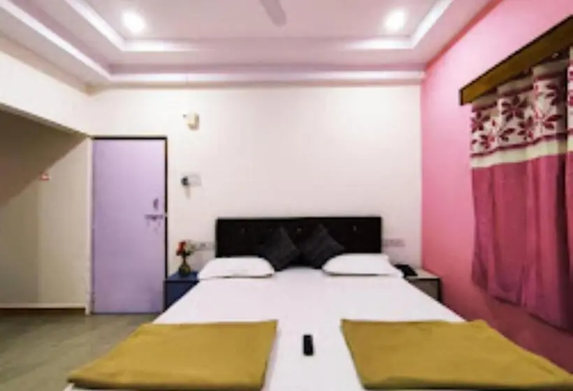 Standard-huone, Mina Palace Wardha