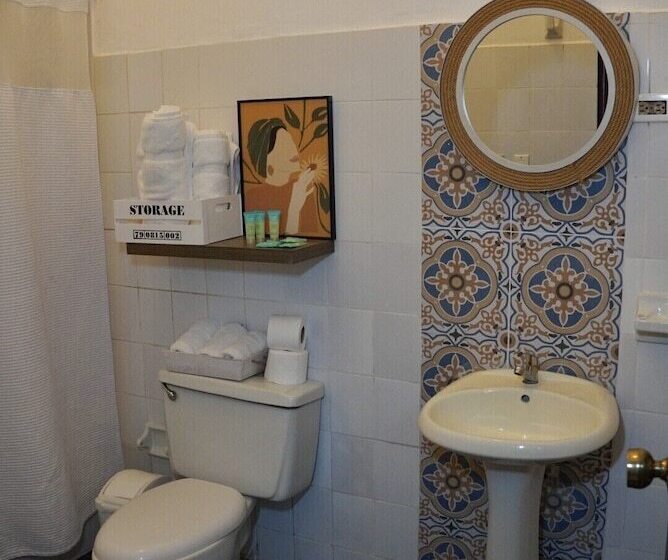 חדר סטנדרט, Montesilva