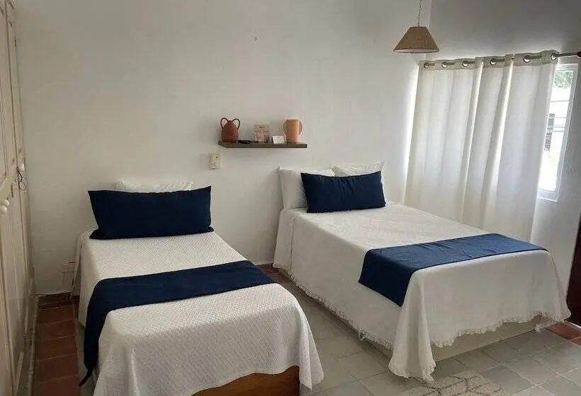 اتاق استاندارد سه نفره, Montesilva