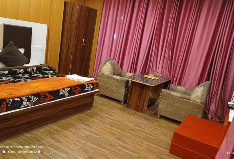 豪华房间, Pine View