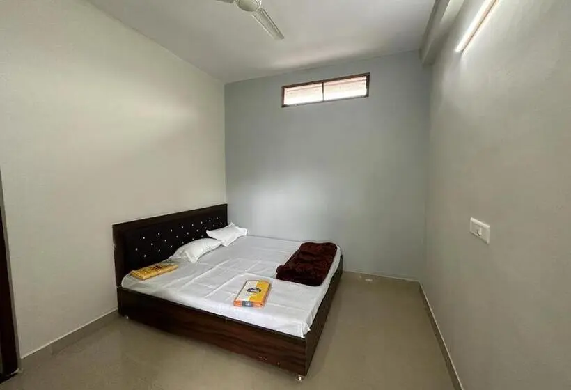 Deluxe-huone, Tanodiya Palace