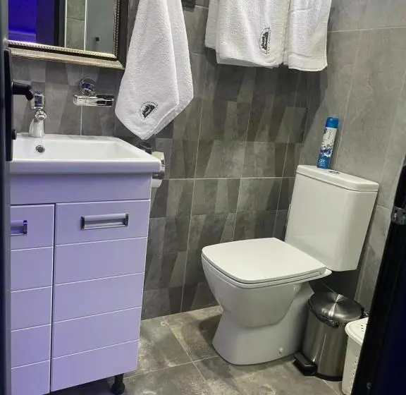 Villa 1 Makuuhuone, Vak Resort Dilijan