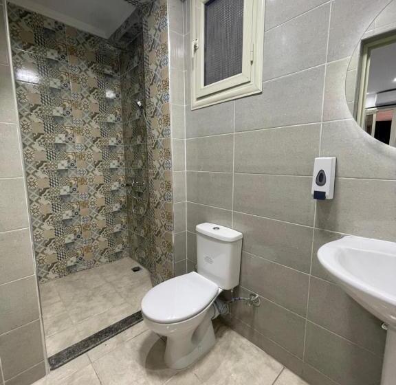 اتاق راحتی سه تخته, Yamour Pyramids View