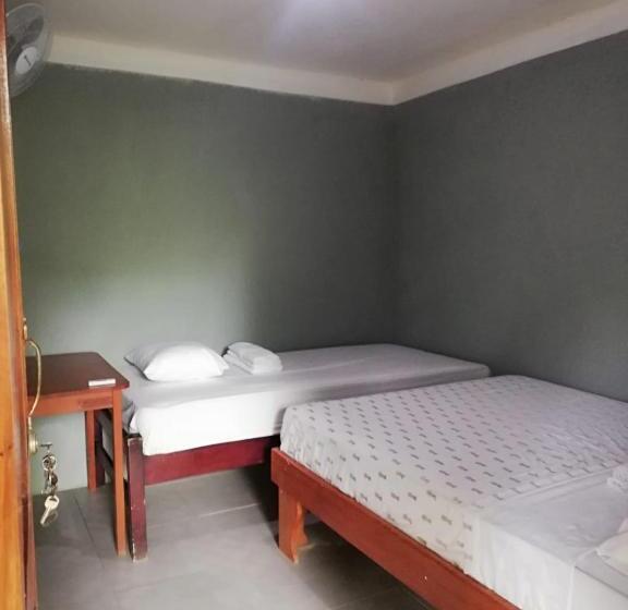 غرفة ديلوكس عائلية, Hostal Xilotl