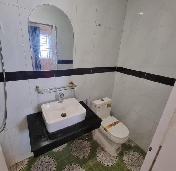 غرفة إقتصادية, The Hub Kampot