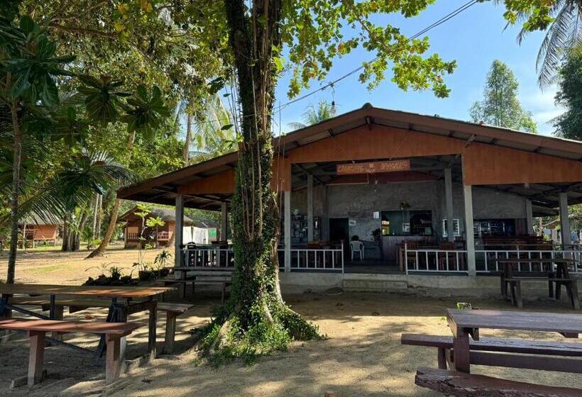 בקתה סטנדרטית, Changthong Bungalow