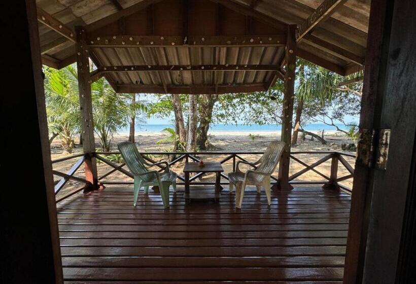 בקתה סטנדרטית, Changthong Bungalow