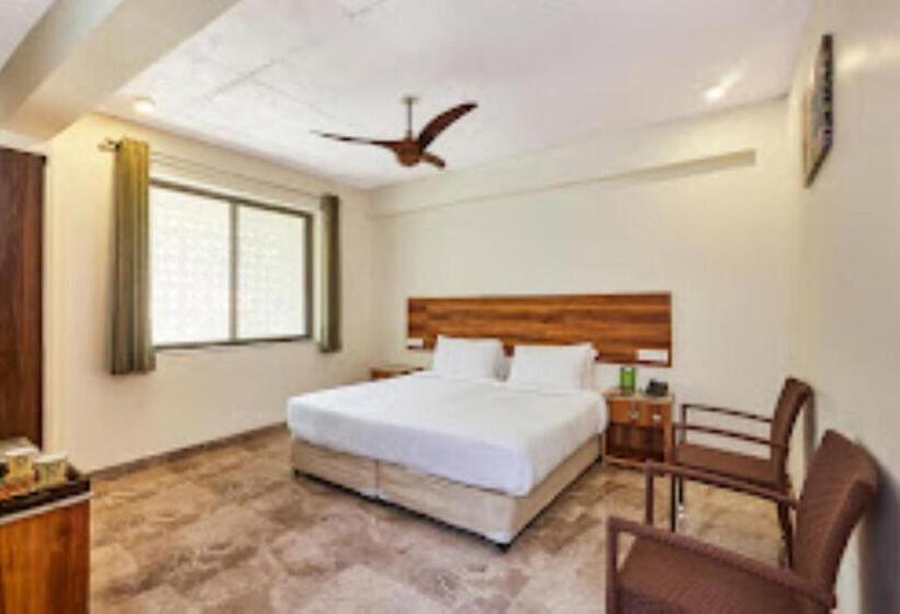 Quarto Estandar, Serendipity Lakes & Resorts, Tamia