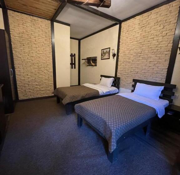 اتاق استاندارد با چشم‌انداز باغ, Barvilla