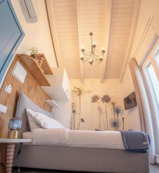 اتاق استاندارد با چشمانداز استخر, Laportulaca Relax & Nature