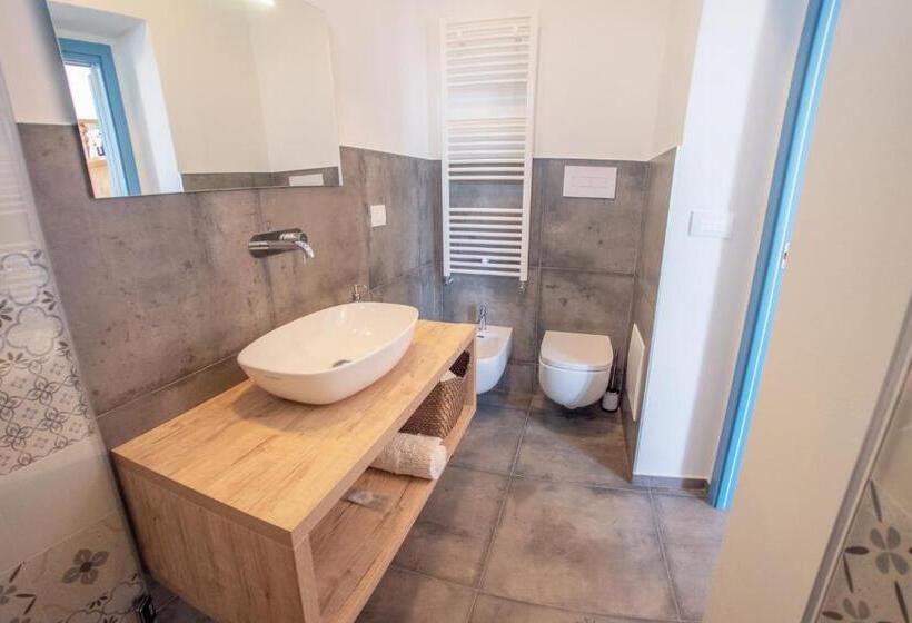 اتاق استاندارد با چشمانداز استخر, Laportulaca Relax & Nature